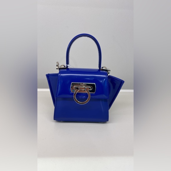 SALVATORE FERRAGAMO
Women Blue Calfskin Iconic Micro Top Handle Crossbody Bag - Picture 3 of 3